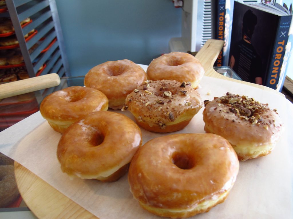 Toronto Eats: Doughnuts at Glory Hole - Kiku Corner