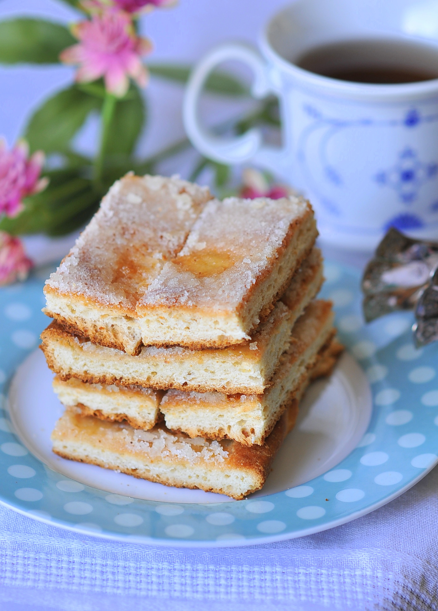 Omas-Butterküchen-German-Butter-Cake-3